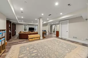 451 Lowell Ave, Glen Ellyn, IL 60137 - Photo 29
