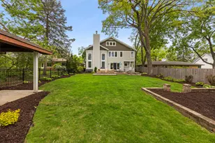 451 Lowell Ave, Glen Ellyn, IL 60137 - Photo 3