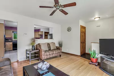2501 S Vaupell Drive, McHenry, IL 60051 - Photo 7