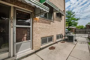 [Address not provided], Forest Park, IL 60130 - Photo 3