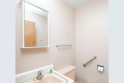 [Address not provided], Forest Park, IL 60130 - Photo 21