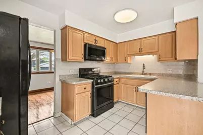 1018 E 193rd Street, Glenwood, IL 60425 - Photo 9