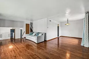 1018 E 193rd St, Glenwood, IL 60425 - Photo 11