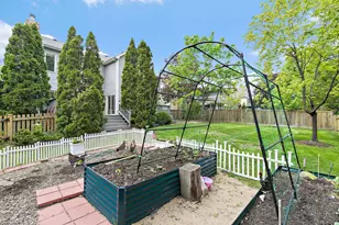 505 N Easy St, Palatine, IL 60067 - Photo 35