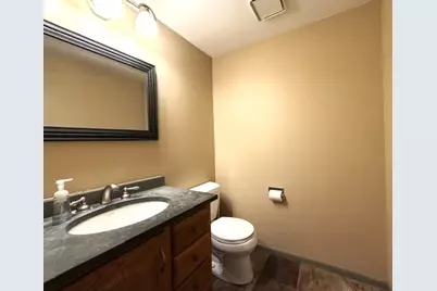 129 Rumsey Place, Westmont, IL 60559 - Photo 9