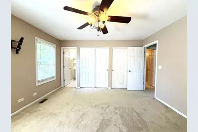 129 Rumsey Place, Westmont, IL 60559 - Photo 11