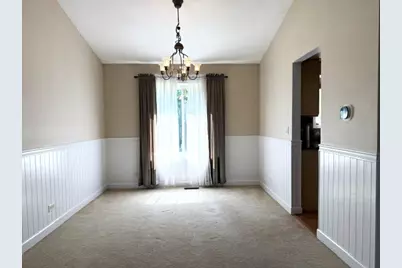 129 Rumsey Place, Westmont, IL 60559 - Photo 3