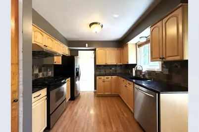 129 Rumsey Place, Westmont, IL 60559 - Photo 5