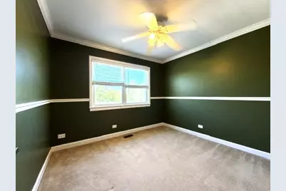 129 Rumsey Place, Westmont, IL 60559 - Photo 15