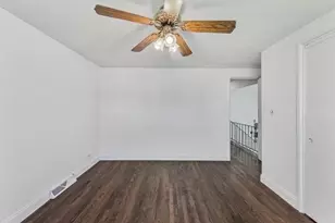 509 N Willow Rd, Elmhurst, IL 60126 - Photo 9