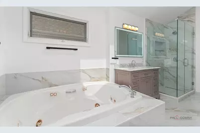 607 S Cedar Avenue, Elmhurst, IL 60126 - Photo 33
