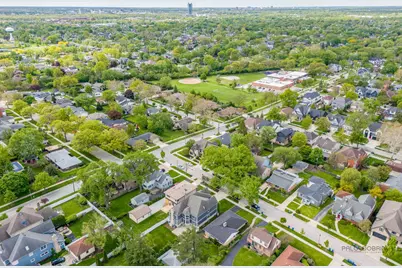 607 S Cedar Avenue, Elmhurst, IL 60126 - Photo 53