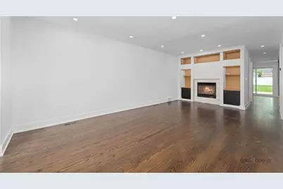 607 S Cedar Avenue, Elmhurst, IL 60126 - Photo 9