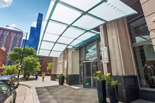 512 N McClurg Ct, Chicago, IL 60611 - Photo 3