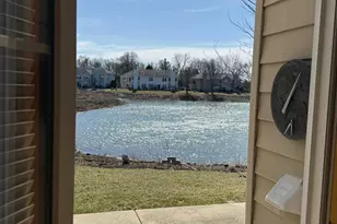 601 Blue Springs Dr, Fox Lake, IL 60020 - Photo 3