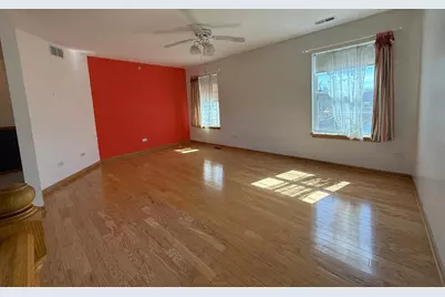 601 Blue Springs Drive #289, Fox Lake, IL 60020 - Photo 5