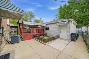 1715 Hartrey Ave, Evanston, IL 60201 - Photo 37