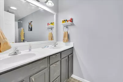 523 Iona Lane, Harvard, IL 60033 - Photo 17