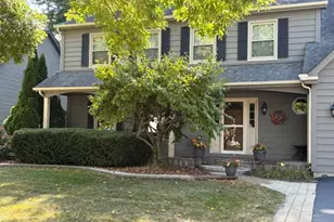 1528 Sequoia Rd, Naperville, IL 60540 - Photo 3