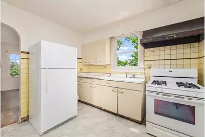 4438 N Narragansett Avenue, Harwood Heights, IL 60706 - Photo 7