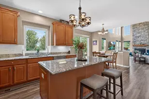 3350 Moraine Dr, Aurora, IL 60506 - Photo 13