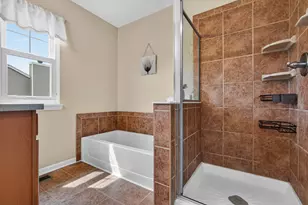 3350 Moraine Dr, Aurora, IL 60506 - Photo 35