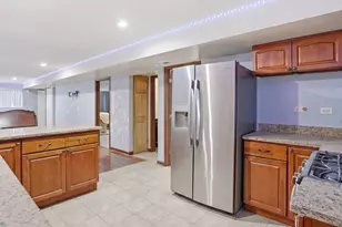 5144 W 25th Pl, Cicero, IL 60804 - Photo 29