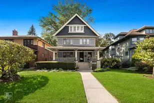 229 S Ridgeland Ave, Oak Park, IL 60302 - Photo 1