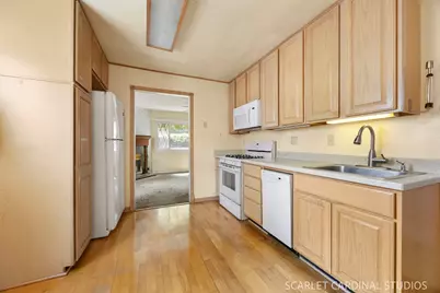 1209 Fischer Street, Wheaton, IL 60189 - Photo 5