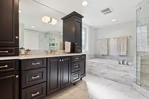 1094 Pine St, Winnetka, IL 60093 - Photo 11