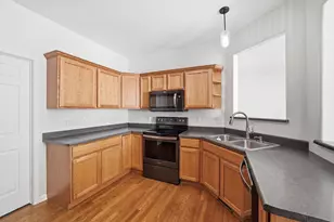 2211 Autumn Ln, Dekalb, IL 60115 - Photo 13