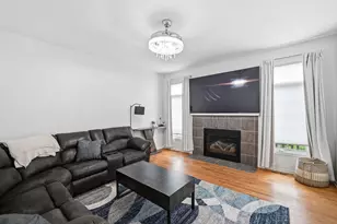 2211 Autumn Ln, Dekalb, IL 60115 - Photo 5