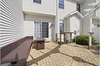 2211 Autumn Lane, Dekalb, IL 60115 - Photo 35