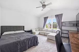 2211 Autumn Ln, Dekalb, IL 60115 - Photo 15