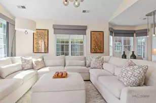 2240 Washington Dr, Northbrook, IL 60062 - Photo 19