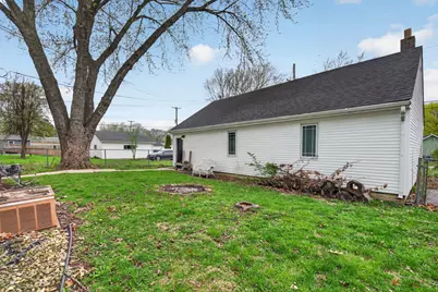 756 Douglas Street, Morris, IL 60450 - Photo 25