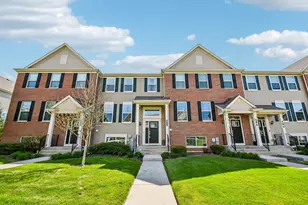 588 Cimmaron Cir, Crystal Lake, IL 60012 - Photo 1