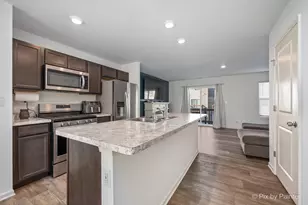 2544 Alison Ave, Pingree Grove, IL 60140 - Photo 3