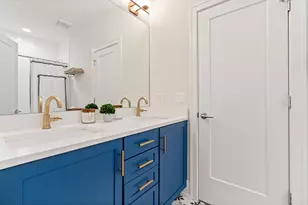 2112 W Haddon Ave, Chicago, IL 60622 - Photo 25