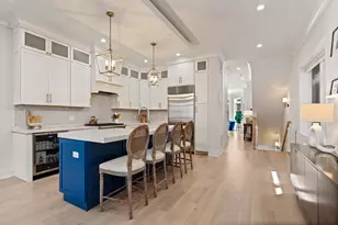 2112 W Haddon Ave, Chicago, IL 60622 - Photo 9