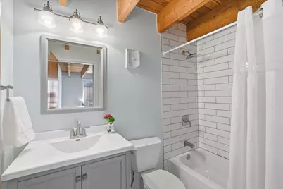 2226 N Racine Avenue #15, Chicago, IL 60614 - Photo 17