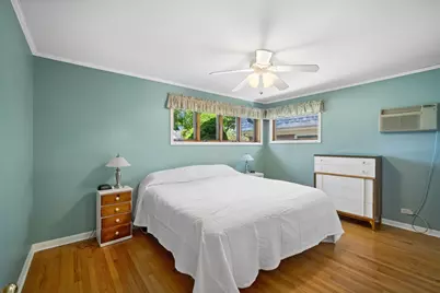 7727 N Oconto Avenue, Niles, IL 60714 - Photo 15