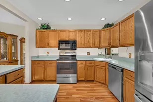 1420 Woodbridge Rd, Joliet, IL 60436 - Photo 7