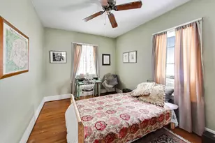 444 S Elmwood Dr, Aurora, IL 60506 - Photo 13