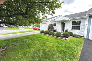 3321 Greenwich Ln, Island Lake, IL 60042 - Photo 3