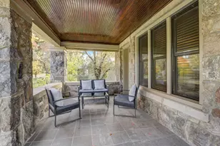 835 N Ellsworth St, Naperville, IL 60563 - Photo 5