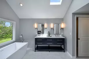 2103 Pebble Creek Dr, Lisle, IL 60532 - Photo 17