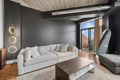 3201 W Leland Avenue #402, Chicago, IL 60625 - Photo 5