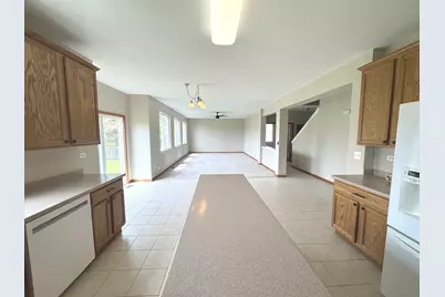 3814 Legner Street, Plano, IL 60545 - Photo 5