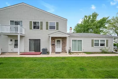 142 Ann Court #B, Bartlett, IL 60103 - Photo 1